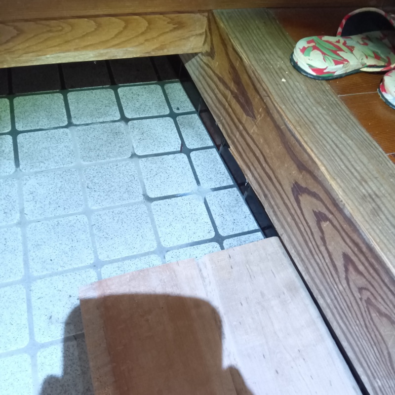 穿孔処理の穴をふさいだ様子