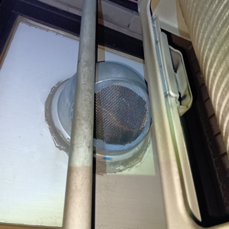 換気口の開口部を封鎖