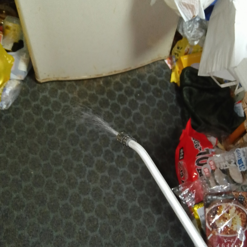 除菌・消臭剤を散布