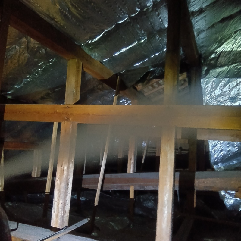 忌避剤をスプレー