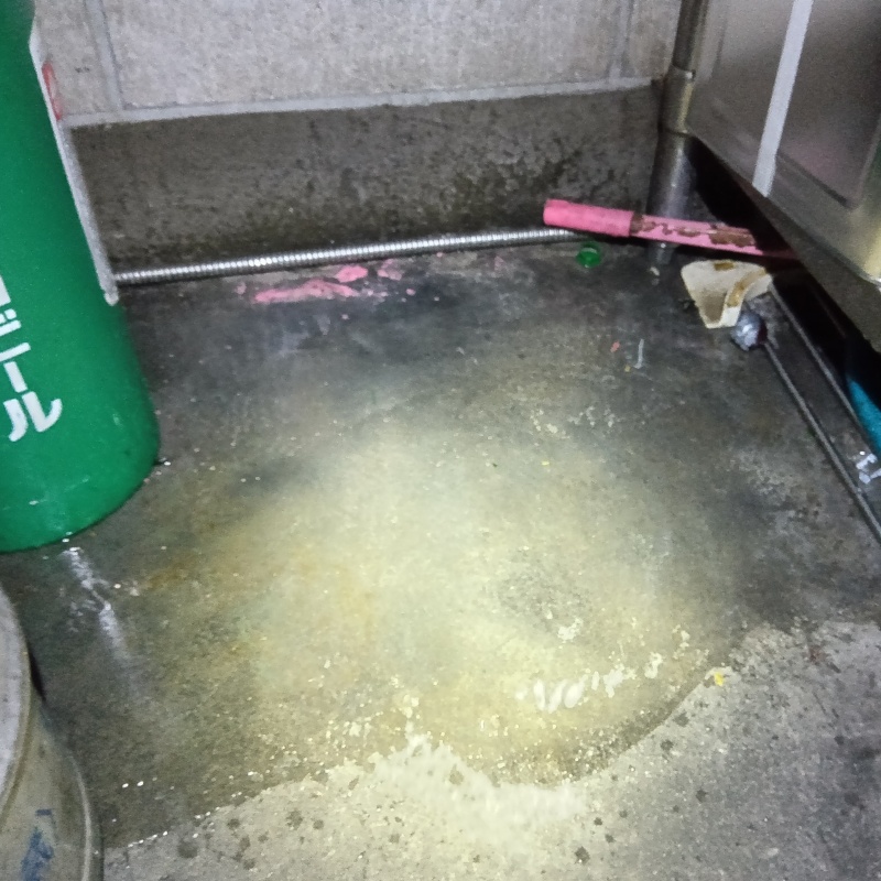 除菌・消臭剤を散布した様子