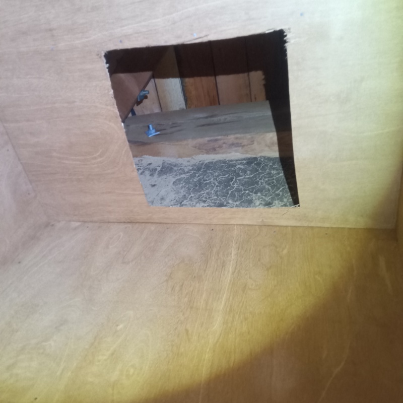 屋根裏点検口を作成した様子
