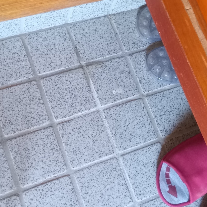 穿孔処理の穴をふさいだ様子