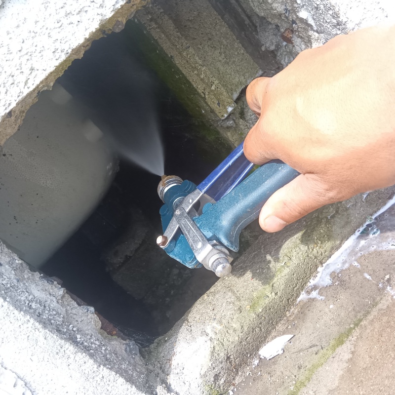 築年数35年のシロアリ予防の施工事例（広島県広島市佐伯区観音台）