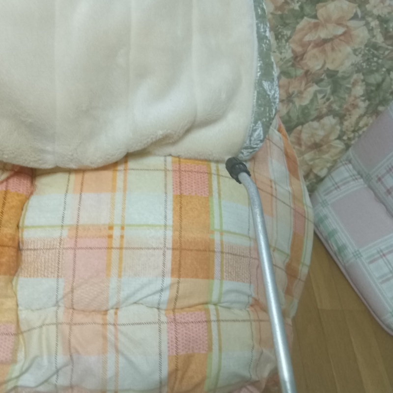 布団に除菌剤を散布