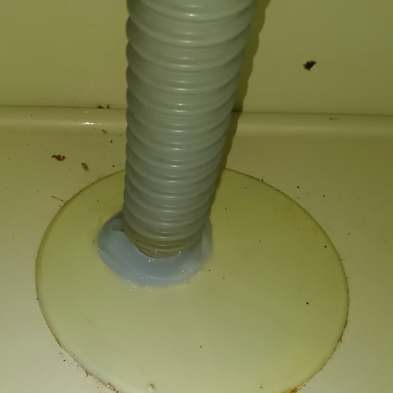 配管導入部のすき間を封鎖