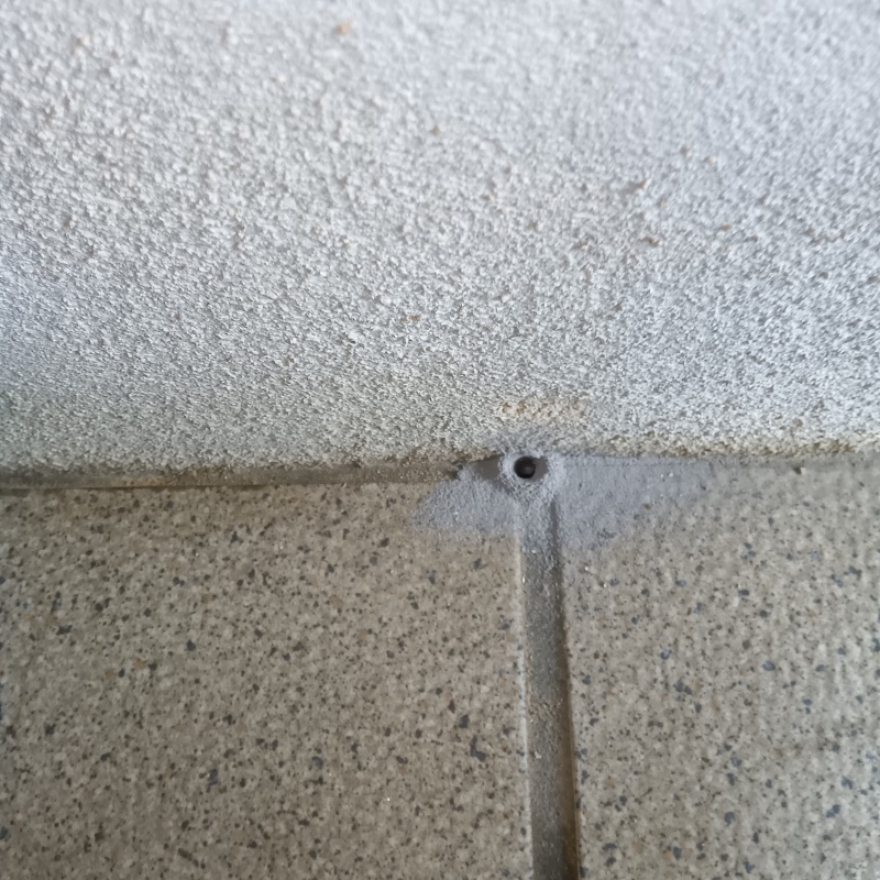 穿孔処理用に穴を開けた様子