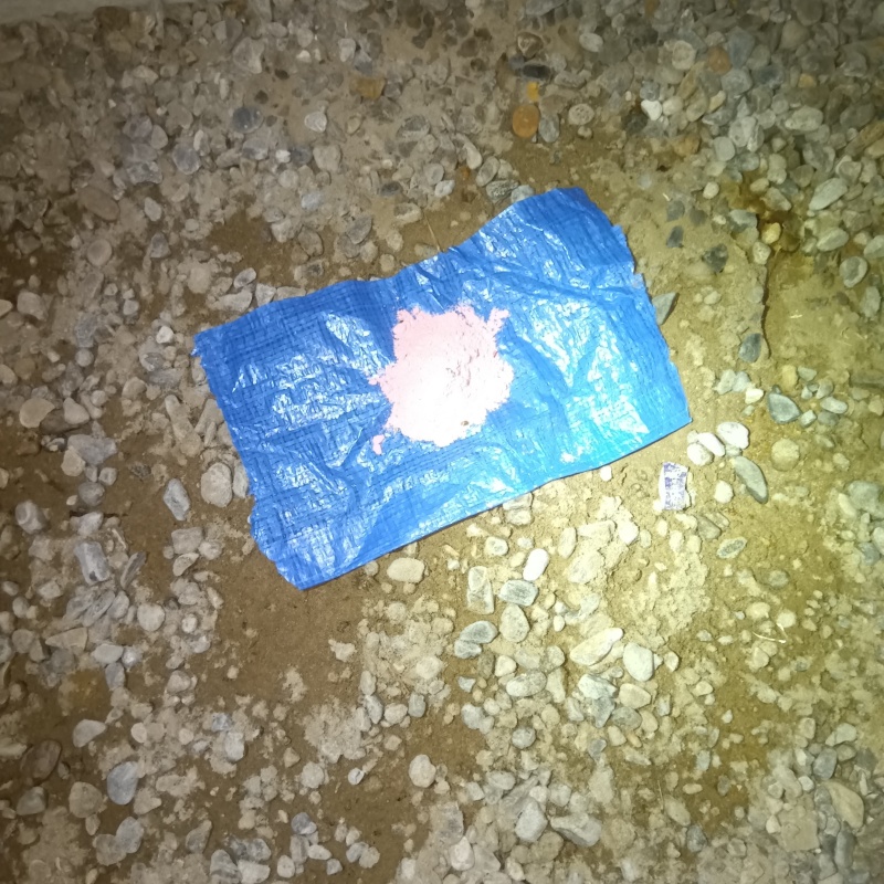 床下に殺鼠剤を設置