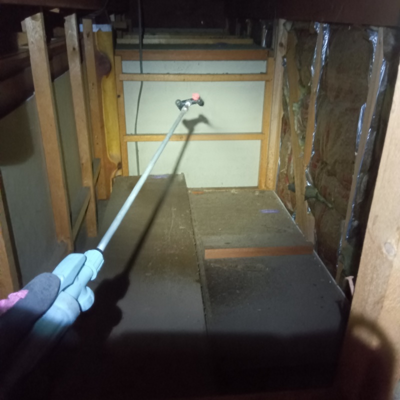 除菌・消臭剤を散布