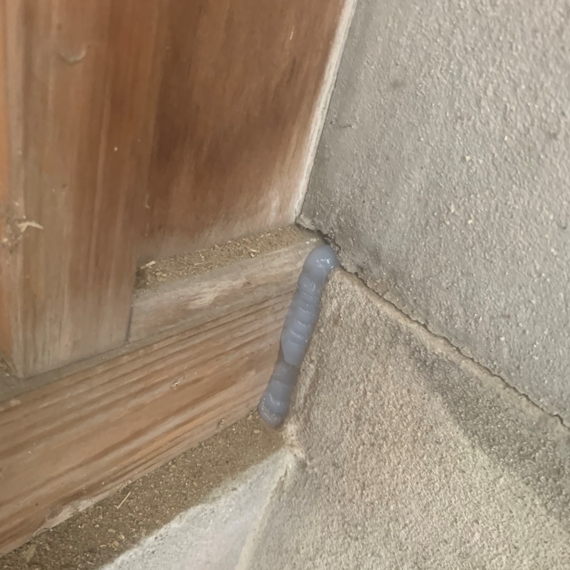 壁の接合部分のすき間を封鎖
