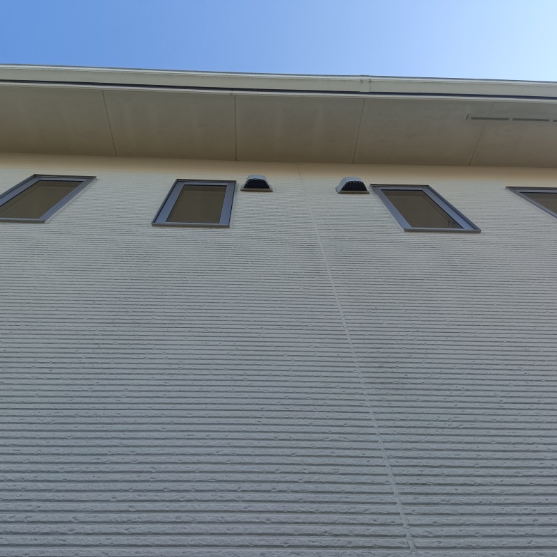 宮崎県宮崎市佐土原町下那珂でコウモリ駆除！戸建ての換気口や各所に痕跡があった事例