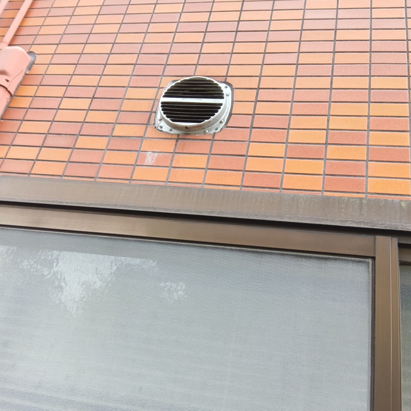 侵入経路となる外壁換気口