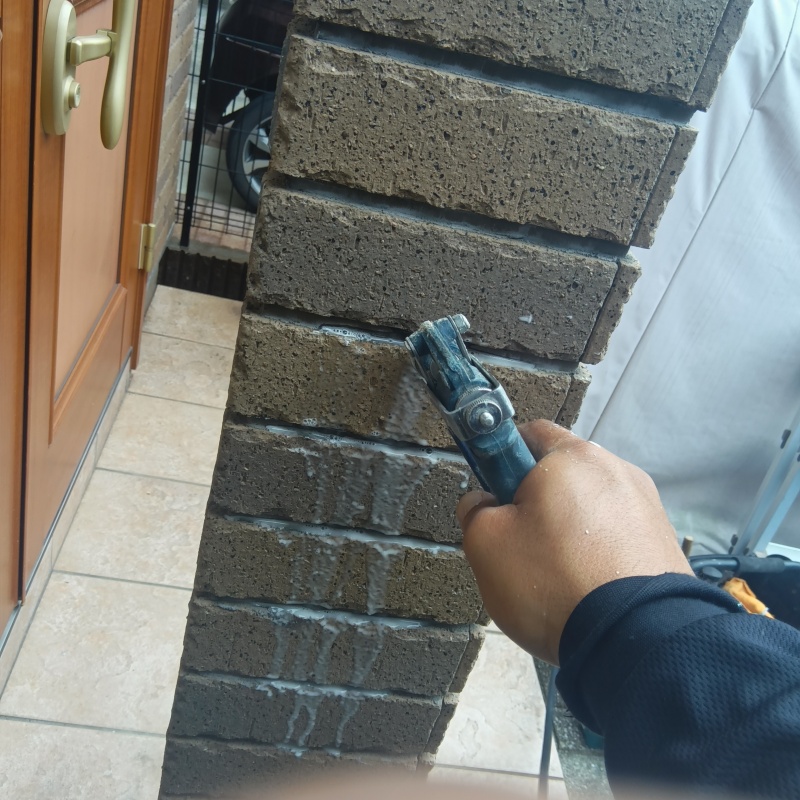 柱に穿孔処理