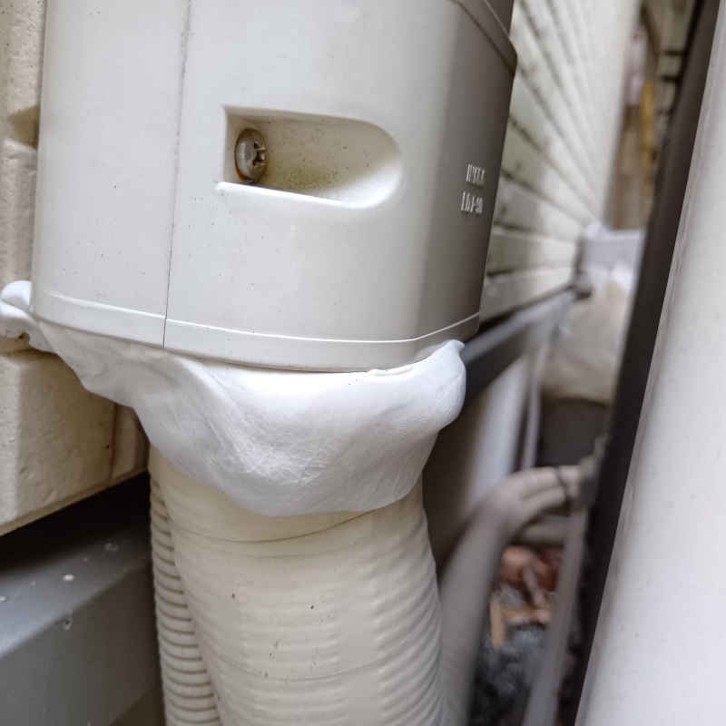 配管導入部のすき間を封鎖