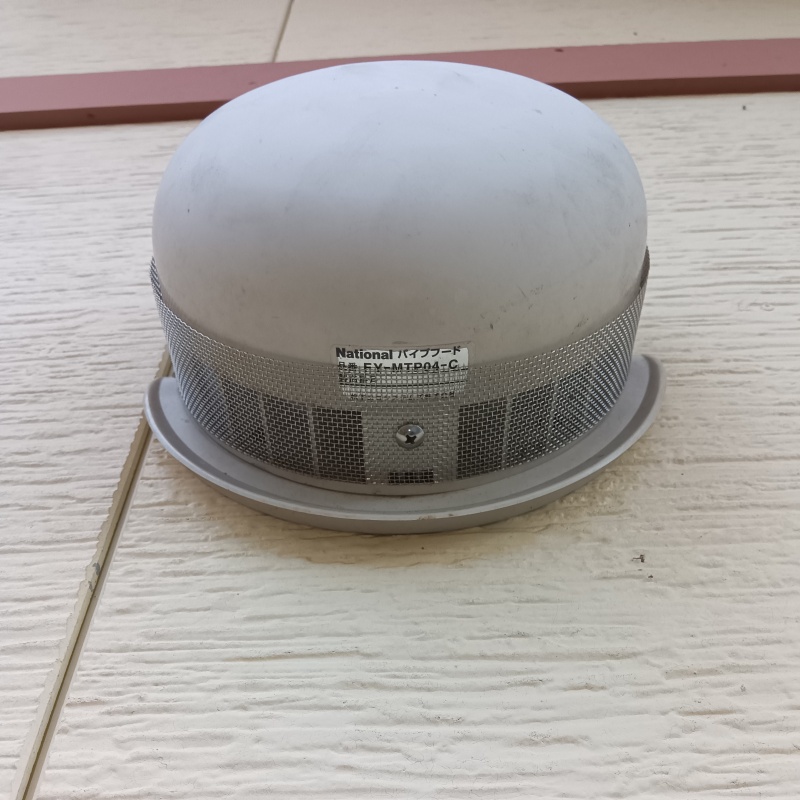 換気口をネットで封鎖